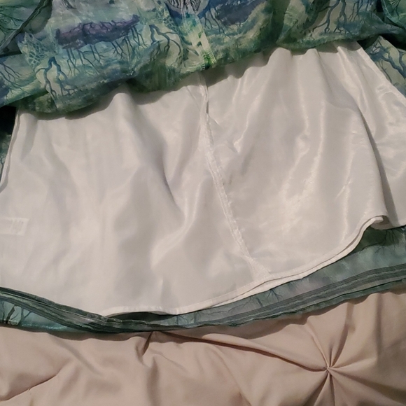 Flirty nature skirt - Picture 3 of 5